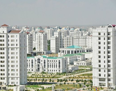 Turkmenistans hovedstad Ashgabat er sannsynligvis den hviteste byen i verden.